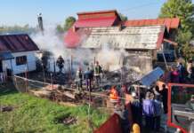 Bărbat găsit ars în propria casă