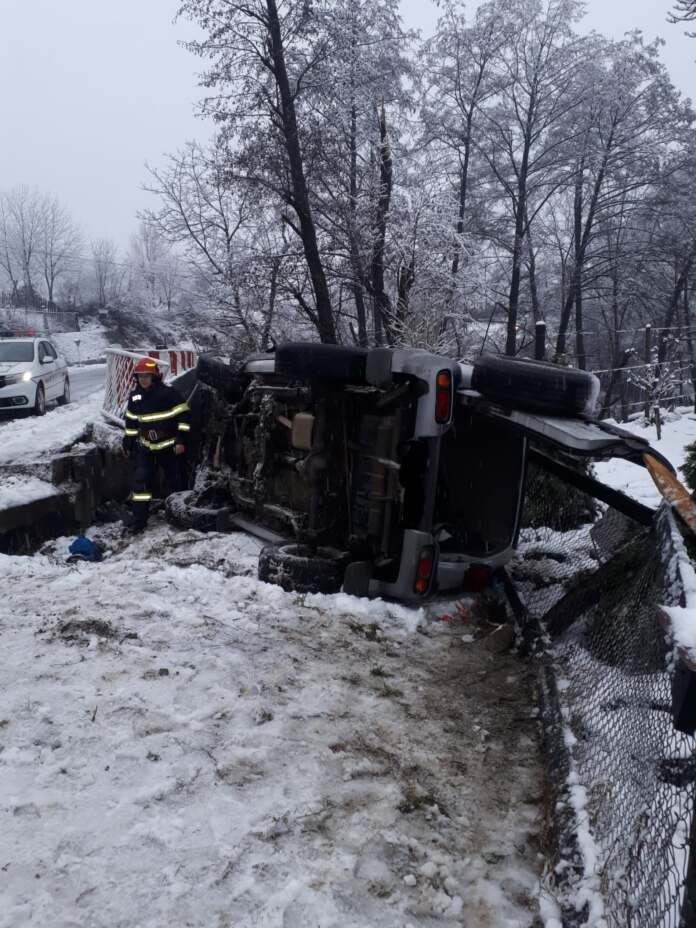 MASINA ACCIDENT