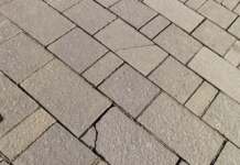 Ce sumă a plătit Primăria Tg-Jiu pentru piatra cubică și pavajul de pe Calea Eroilor Arhitectul Alexandru Hortopan a făcut publice ofertele, pe care Primăria Tg-Jiu, le-a primit pentru piatra cubică și pavajul folosite pentru lucrările de pe Calea Eroilor.