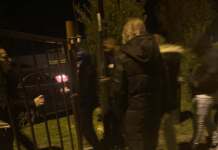 FOTO: Cu lacăt pe porțile cimitirului