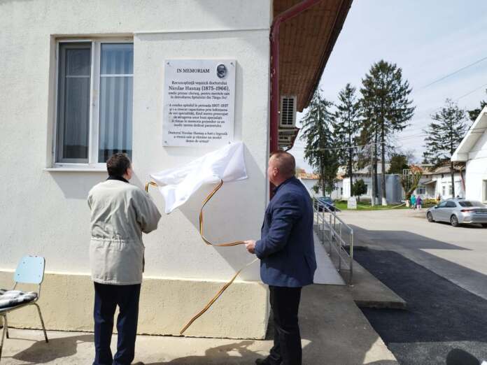 nicolae nasnaș placă Nicolae Hasnaș