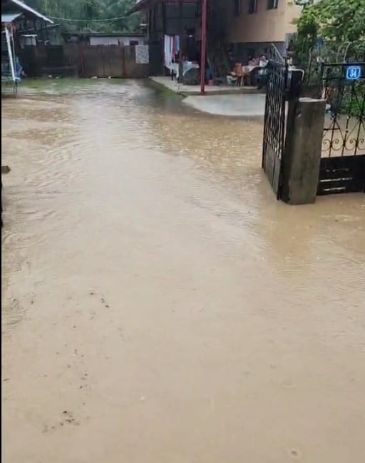 inundații