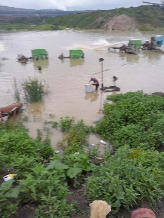 mineri inundatii mineri inundatii