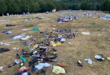 Bâlciul de la Tismana: comercianții au plecat, munți de gunoaie au lăsat