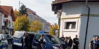 bătaie cofetăria Mona