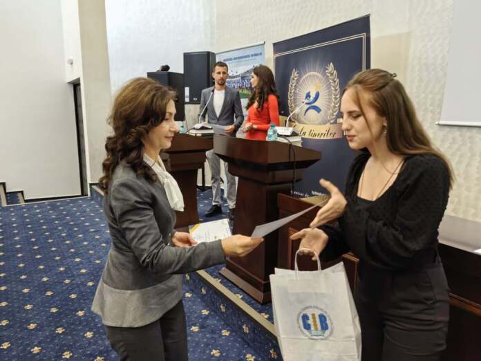 premiati ucb tineri premiați de UCB