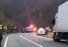 Accident rutier pe Defileul Jiului. A intrat în depășire fără să se asigure