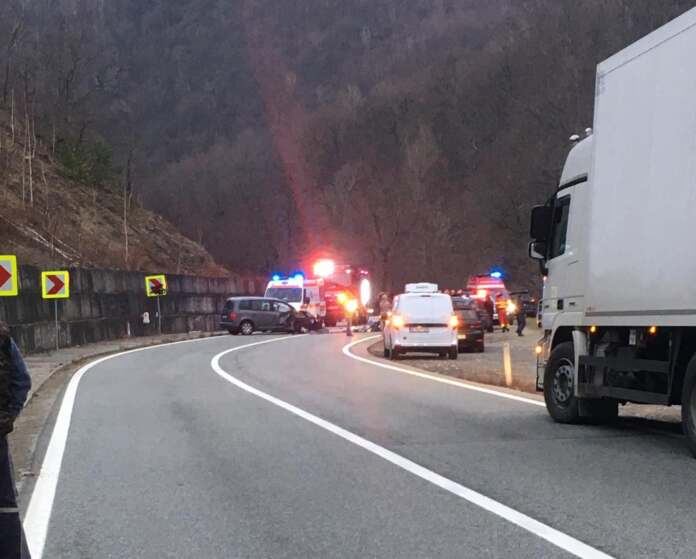 ACCIDENT DEFILEUL JIULUI