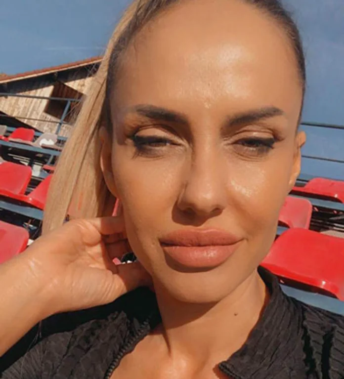 anita-condescu