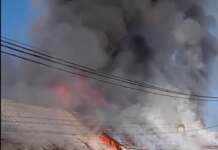 Video: Incendiu violent la o casă din Turburea incendiu casa turburea, Gorj