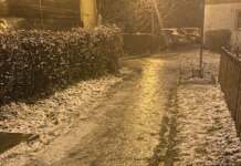 Foto Tg-Jiu: În unele zone ale orașului, trotuarele s-au transformat în patinoare