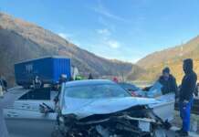 Accident grav pe Valea Oltului. Elicopterul solicitat la fața locului