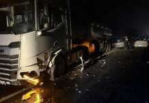 Cisternă plină cu GPL implicată într-un accident. Circulație blocată