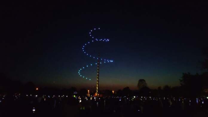 spectacol cu drone