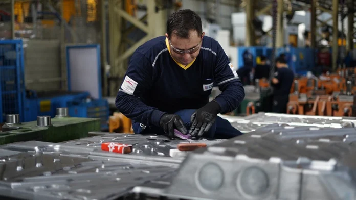 auto-fabrica-componente