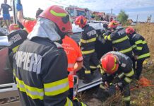 Accident grav la Telești: Femeie încarcerată, salvată de echipajele de urgență după ce un autoturism s-a răsturnat