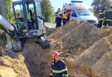Stoina: Bărbat prins sub un mal de pământ surpat