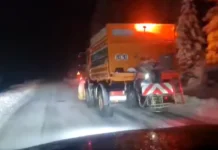 Deszăpezire: 225 de utilaje au intervenit în ultimele 12 ore deszăpezire