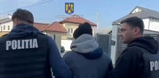 reținuți