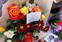 Atenție, nu mâncați florile! Avertismente bizare în florării din Mehedinți după controalele ANPC florile ANPC