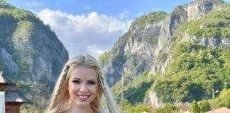 Artista de muzică populară Sandra N.