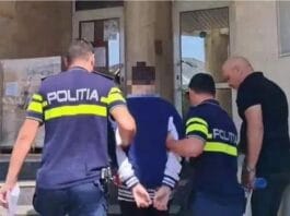 Condamnare definitivă în cazul adolescentului din Gorj care și-a ucis bunica. Pedeapsa a fost majorată la 7 ani Condamnare definitivă în cazul adolescentului din Gorj care și-a ucis bunica. Pedeapsa a fost majorată la 7 ani