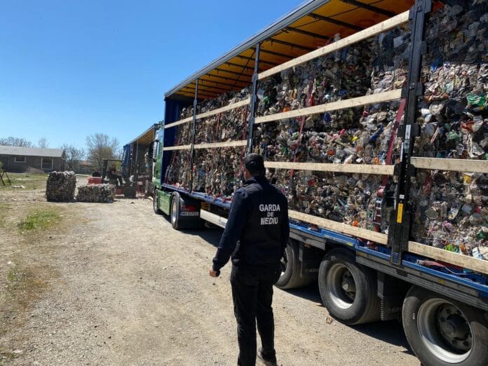 garda de mediu Amendă uriașă de 20.000 lei pentru un transport ilegal de deșeuri în Gorj