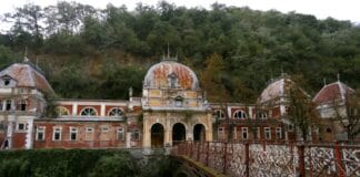 Statul român recuperează Băile Herculane: mega-confiscare după două decenii de devalizare
