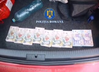 Șantaj și camătă în Gorj: Bărbat de 42 de ani, prins în flagrant la Târgu Jiu Șantaj și camătă în Gorj: Bărbat de 42 de ani, prins în flagrant la Târgu Jiu