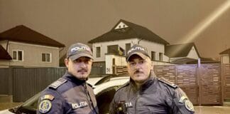 Ei sunt cei doi polițiști din Târgu Jiu care au salvat o femeie din râul Jiu