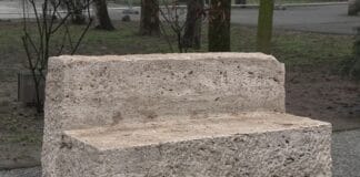 O operă a lui Brâncuși, în pericol: Poliția a deschis dosar penal după ce o bucată din Ansamblul UNESCO s-a desprins