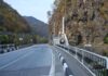 Atenție șoferi! Traficul greu de pe Valea Oltului a fost mutat pe Defileul Jiului . Petroșaniul, traversat de mii de camioane