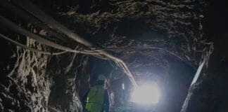 Relansarea exploatării grafitului la Baia de Fier, în dezbatere publică: oportunitate majoră pentru economia județului Gorj