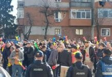 Greva foamei la București: angajații Complexul Energetic Oltenia cer stoparea concedierilor Greva foamei la București: angajații Complexul Energetic Oltenia cer stoparea concedierilor