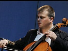 Moarte misterioasă în Târgu Jiu: profesor de la Liceul de Arte, găsit fără viață lângă bicicletă Moarte misterioasă în Târgu Jiu: profesor de la Liceul de Arte, găsit fără viață lângă bicicletă