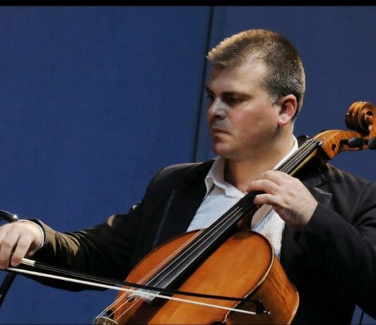 Moarte misterioasă în Târgu Jiu: profesor de la Liceul de Arte, găsit fără viață lângă bicicletă