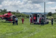 Vezi cine este patronul rănit grav sub propriul camion la Drăguțești