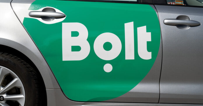 bolt Situație absurdă în Târgu Jiu: ai comandat Bolt pentru 4 persoane? Riști să rămâi în stradă