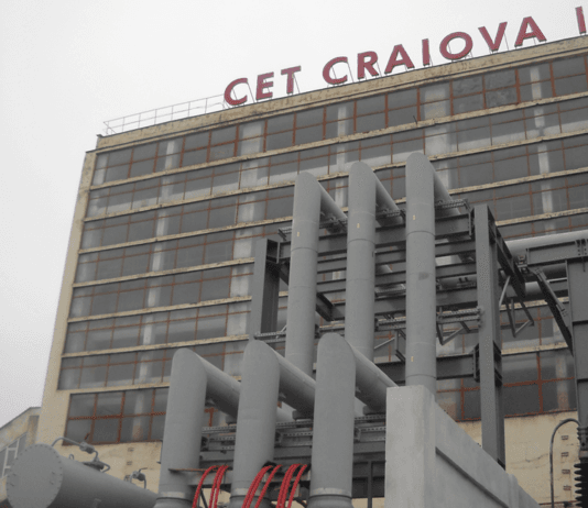 Craiova, sufocată de poluare: aproape 200 de oameni au dat în judecată autoritățile Craiova, sufocată de poluare: aproape 200 de oameni au dat în judecată autoritățile