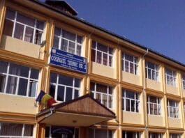 Un conflict mai vechi reaprinde spiritele la un liceu din Târgu Jiu