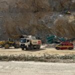 Un bărbat a murit după ce a fost lovit de un utilaj într-o carieră din Porceni Un bărbat a murit după ce a fost lovit de un utilaj într-o carieră din Porceni